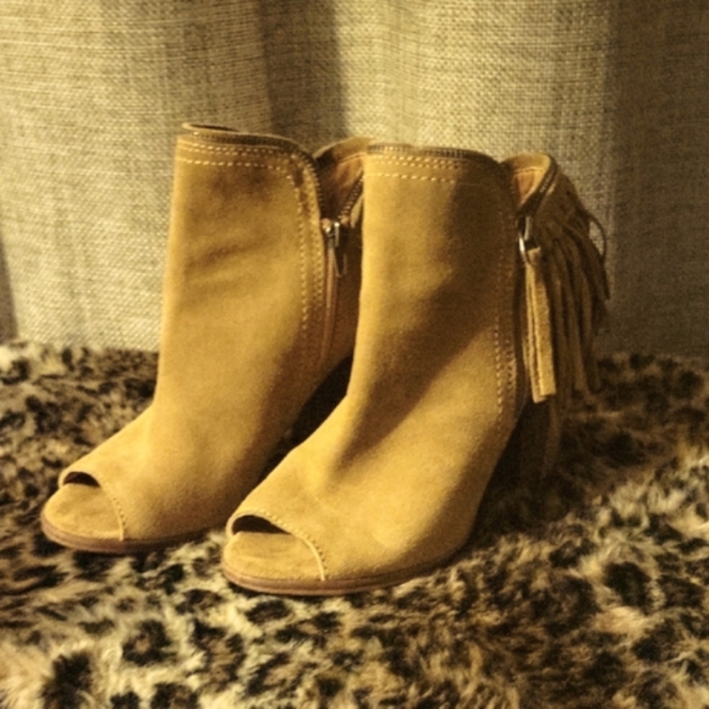 DV by Dolce Vita Tan Suede Ankle Booties with Tassel